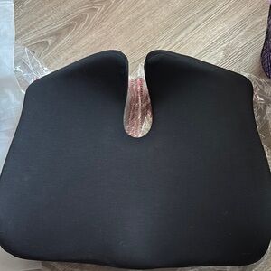Ergonomic Seat Cushion - Black